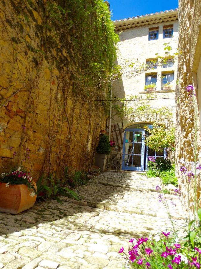 Un Patio En Luberon Bed & Breakfast Ansouis Exterior photo